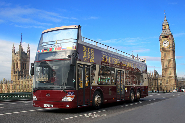 pure electric double-decker sightseeing buses