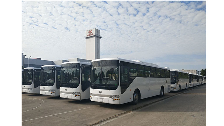 30 Анкай автобусы отправляются в Саудовскую Аравию для обслуживания местных рабочих